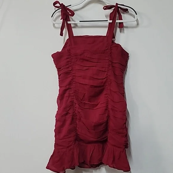 Urban Outfitters MINKPINK Little Darling Ruched Mini Dress size M - Picture 8 of 11
